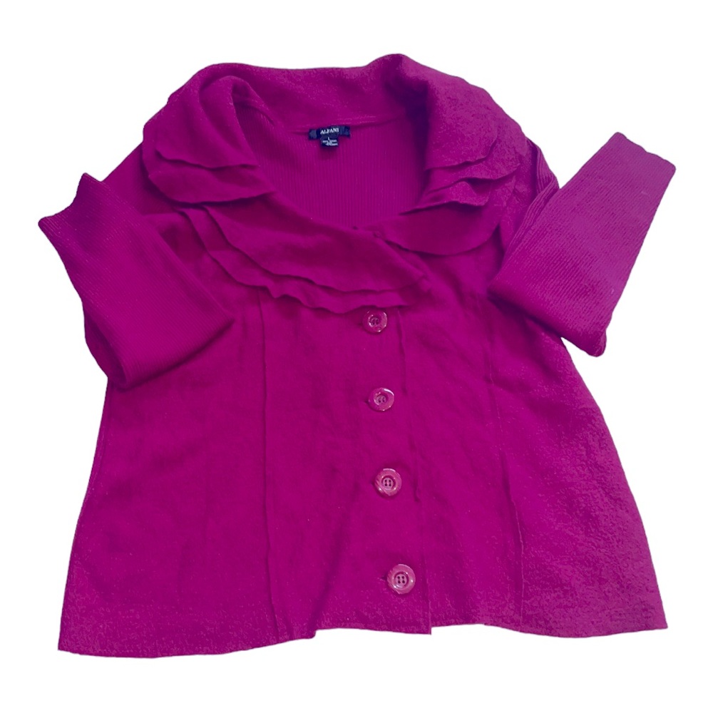 Alfani Barbie pink size large merino wool sweater with a ruffled collar